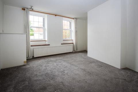 3 bedroom property for sale, Rue A L'Or, St Peter Port, Guernsey, GY1