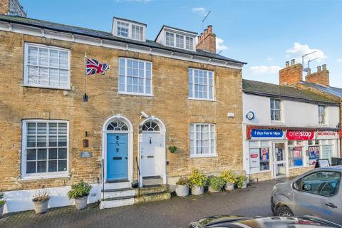 undefined, High Street, Olney