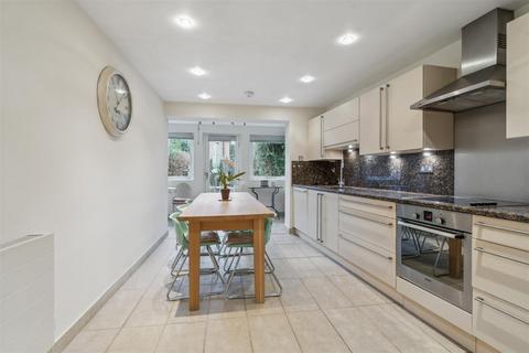 3 bedroom house for sale, High Street, Olney
