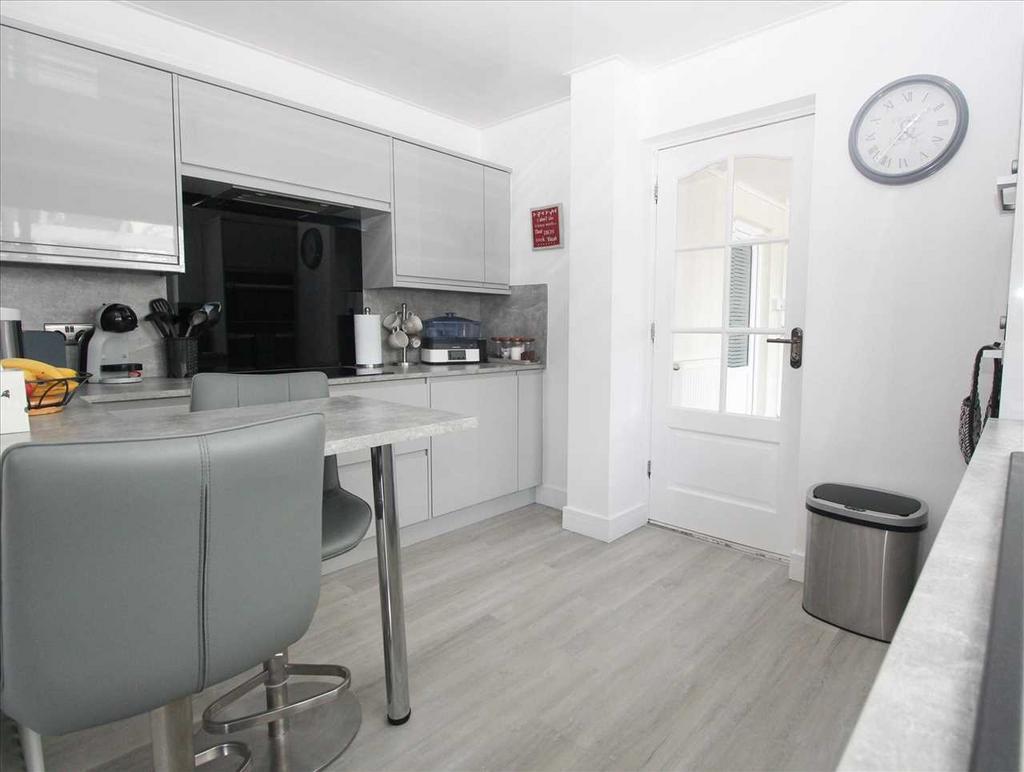 Dining Room/Kitchen