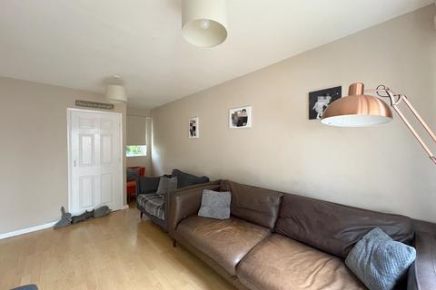 undefined, Tewkesbury GL20