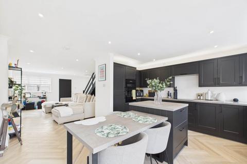 3 bedroom terraced house for sale, Balcon Terrace, St Saviour