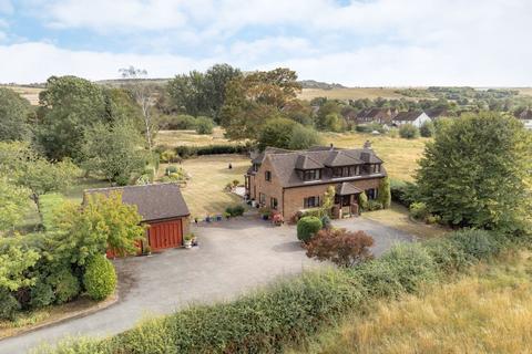 undefined, Ivinghoe Aston, Buckinghamshire LU7