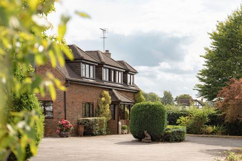 undefined, Ivinghoe Aston, Buckinghamshire LU7