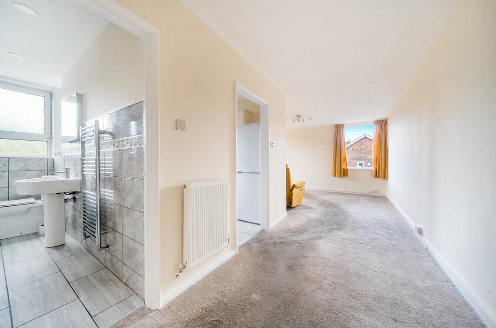 Apartment in Southampton - More
