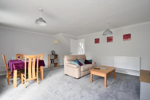 3 bedroom semi-detached house for sale, Wentworth Way, St. Leonards-On-Sea