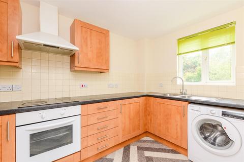 2 bedroom flat for sale, Compass Court, Gravesend DA11