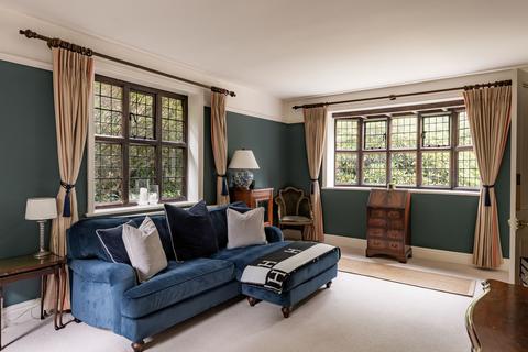 undefined, North Lodge, Thornton Hough, Merseyside