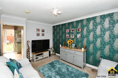 3 bedroom terraced house for sale, Brockenhurst Close, Lincoln, Lincolnshire, LN6