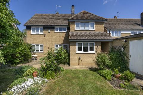 4 bedroom detached house for sale, Malting Close, Stoke Goldington, Newport Pagnell