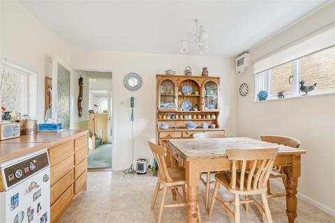 4 bedroom detached house for sale, Malting Close, Stoke Goldington, Newport Pagnell
