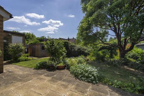 4 bedroom detached house for sale, Malting Close, Stoke Goldington, Newport Pagnell