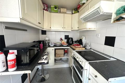 2 bedroom flat for sale, Brownhill Road, Catford, London, SE6