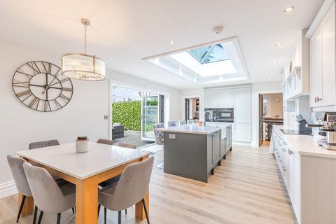 undefined, Chain Free in North Tuddenham