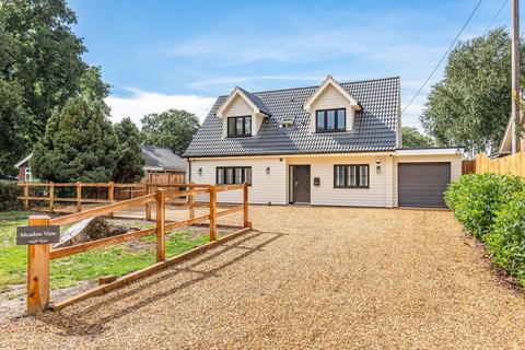 undefined, Chain Free in North Tuddenham