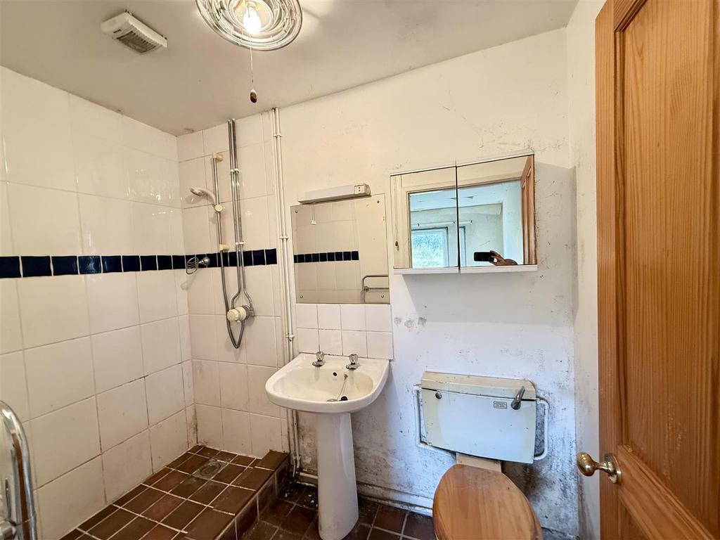 En-suite Shower Room