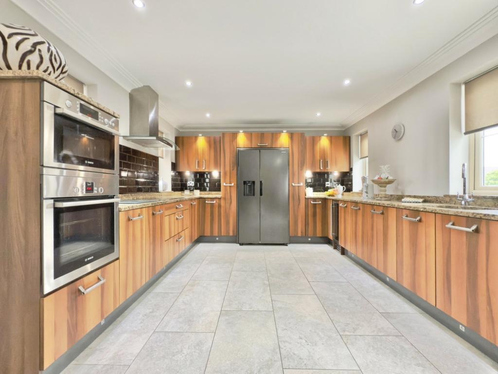 Pbox-kitchen-330911.jpg
