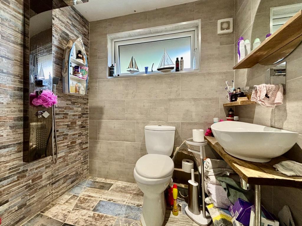 Cabin Shower Room