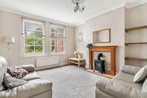 1 bedroom flat for sale, Lomond Grove, London, SE5