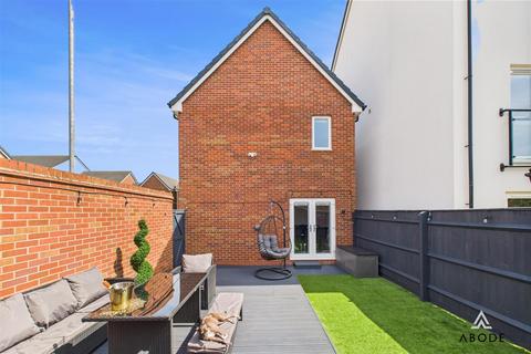 undefined, Rowan Drive, Burton-On-Trent DE14