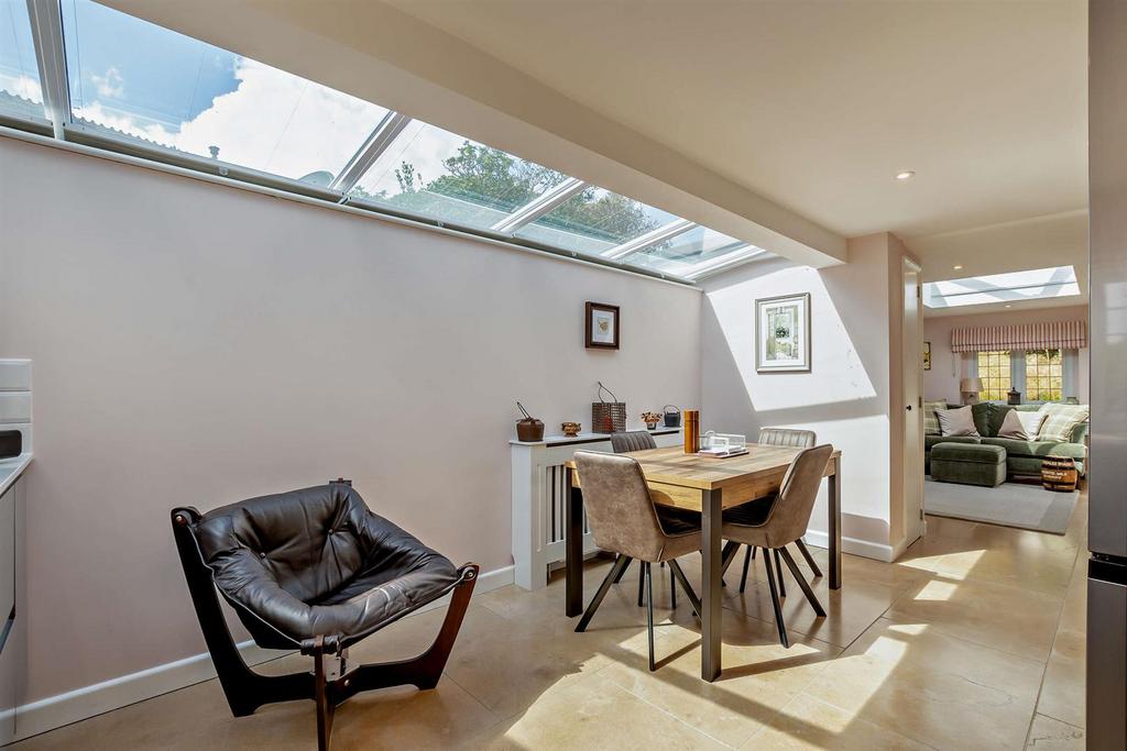 8662378-interior04-800.jpg