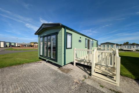 2 bedroom static caravan for sale, Moss Lane, Cockerham LA2