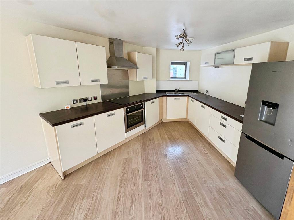 Living Room/Kitchen