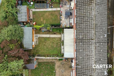 101 Bourne Close, Basildon, SS15 6DG