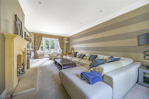 2 Winifred Close, Barnet, EN5 3LR