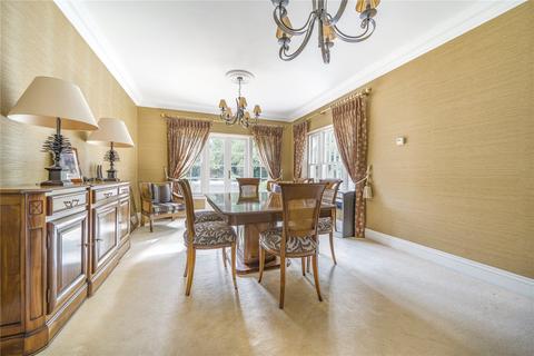 2 Winifred Close, Barnet, EN5 3LR