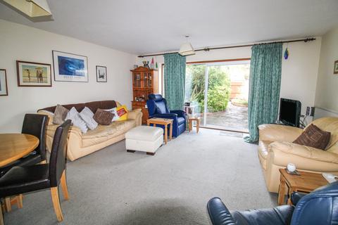 undefined, Cypress Grove,  Aldershot, GU12