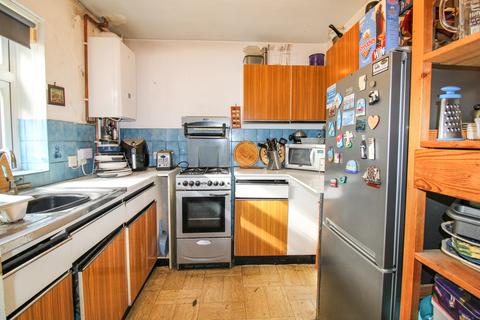 undefined, Cypress Grove,  Aldershot, GU12