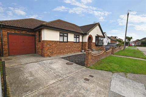 4 bedroom detached bungalow for sale, Clarendon Road, Canvey Island SS8