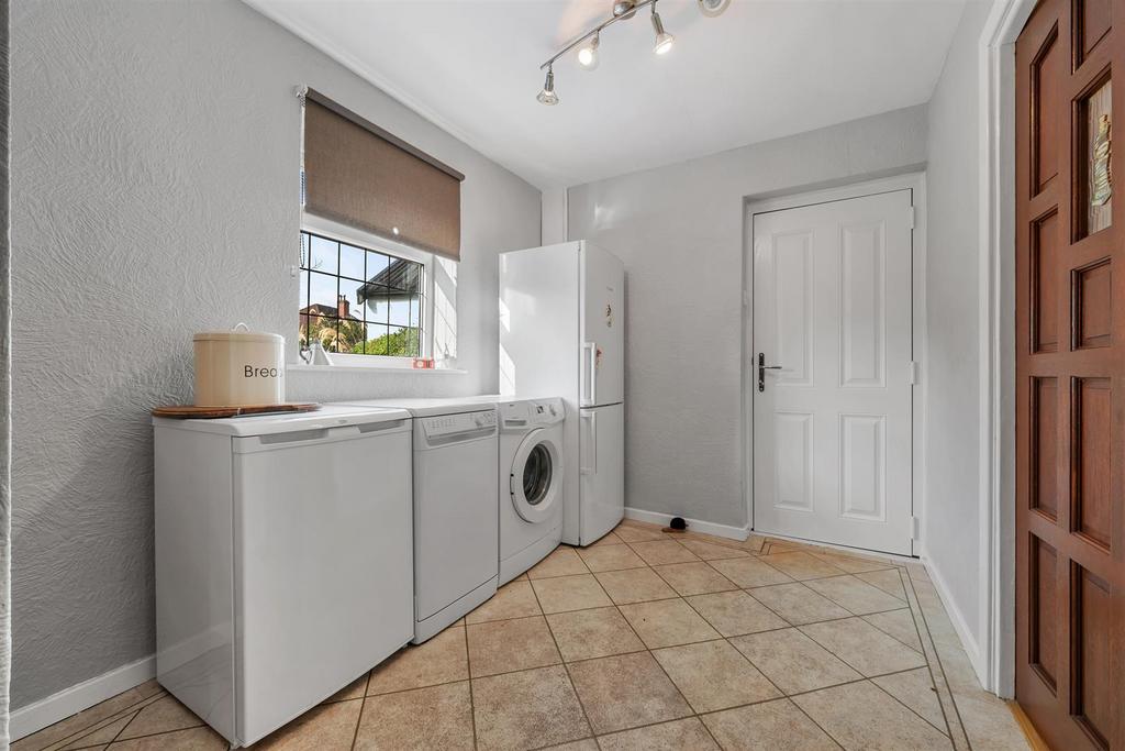 94 Summerseat Lane HDR-19.jpg