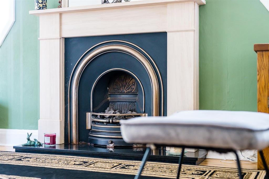 94 Summerseat Lane Detail-3.jpg