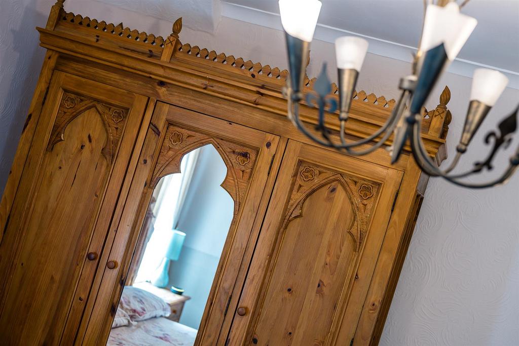 94 Summerseat Lane Detail-24.jpg