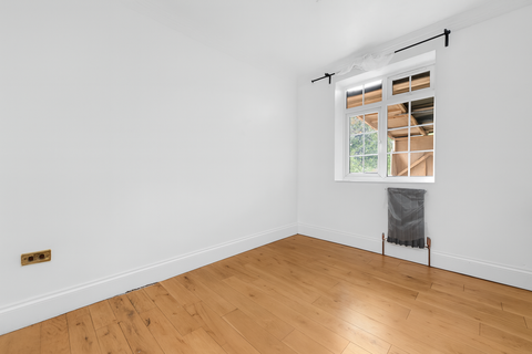 undefined, Tottenhall Road, N13