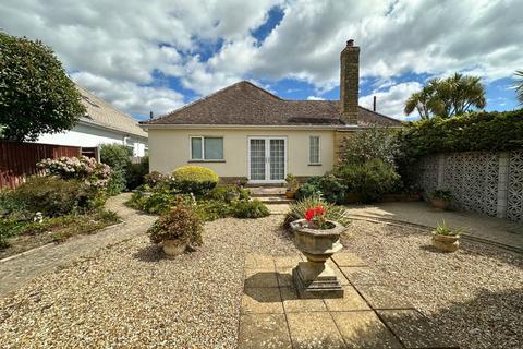 3 bedroom bungalow for sale, Forest Way, Highcliffe, Dorset. BH23 4PZ