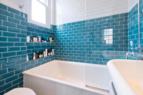 1 bedroom flat for sale, Avonmore Place, London, W14