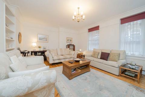 3 bedroom flat for sale, Glentworth Street, London NW1