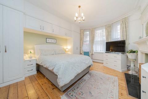 3 bedroom flat for sale, Glentworth Street, London NW1