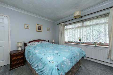 2 bedroom bungalow for sale, Billingbauk Drive, Leeds, West Yorkshire