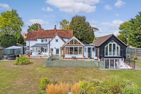 5 bedroom detached house for sale, Mill Road, North End, Dunmow, Essex, CM6