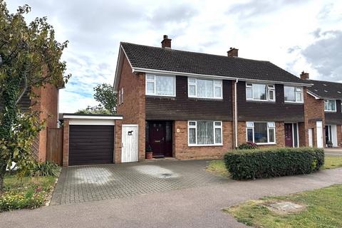 3 bedroom semi-detached house for sale, Saxon Avenue, Stotfold, Hitchin, SG5