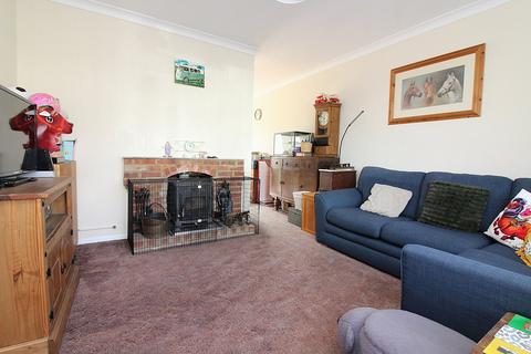 3 bedroom semi-detached house for sale, Saxon Avenue, Stotfold, Hitchin, SG5