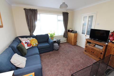 3 bedroom semi-detached house for sale, Saxon Avenue, Stotfold, Hitchin, SG5