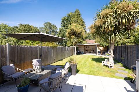 3 bedroom semi-detached house for sale, Budebury Road, Staines-upon-Thames