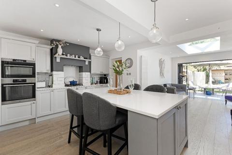 3 bedroom semi-detached house for sale, Budebury Road, Staines-upon-Thames