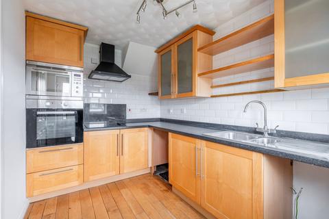 122 Broadgate Close, Northrepps, Cromer, NR27 0LR