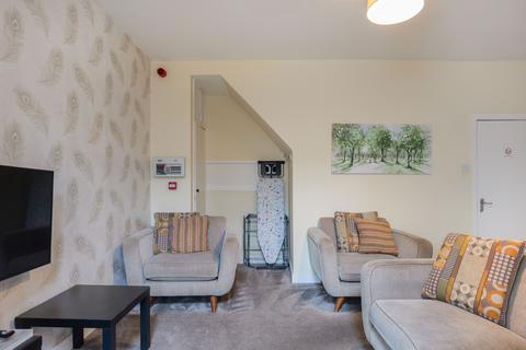 4 bedroom house of multiple occupation for sale, Bury Road, Bolton BL2